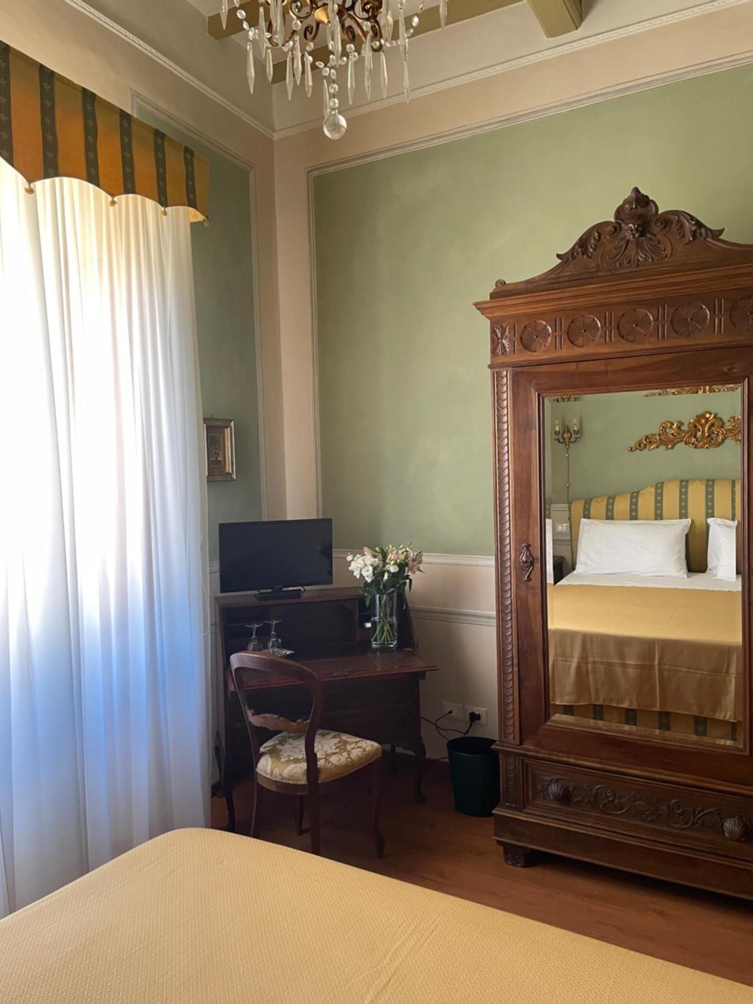 Bed and Breakfast Residenza Dei Ricci Chiusi Exterior foto